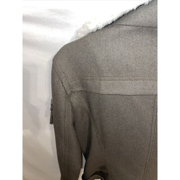 American Eagle Outfitters Women’s Fleece Jacket Size Medium Army Green Outdoors - Picture 11 of 12